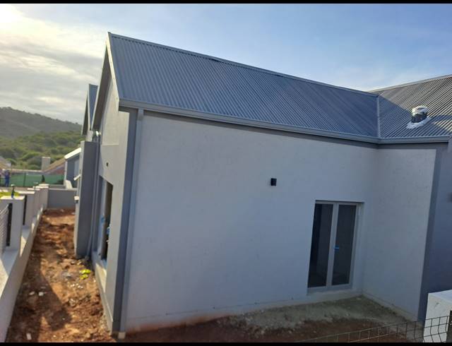 3 BEDROOM HOUSE FOR SALE IN OUTENIQUASBOSCH